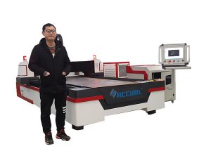 ip54 3 axis laser metal cutting machine fiber laser source 380v 50/60 hz